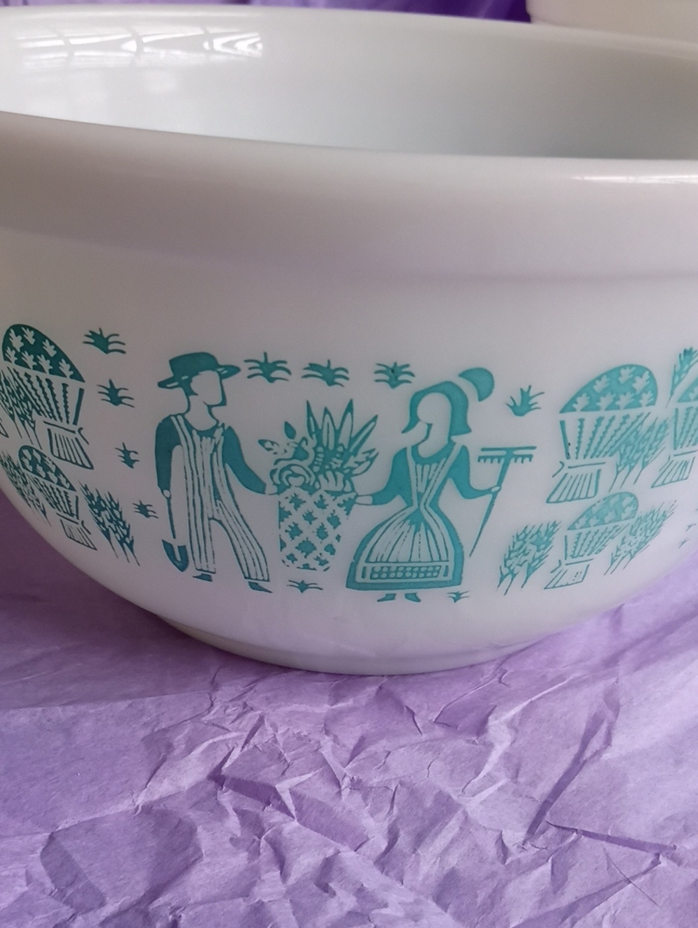 Pyrex White Mixing Bowl with Teal Farmers Pattern